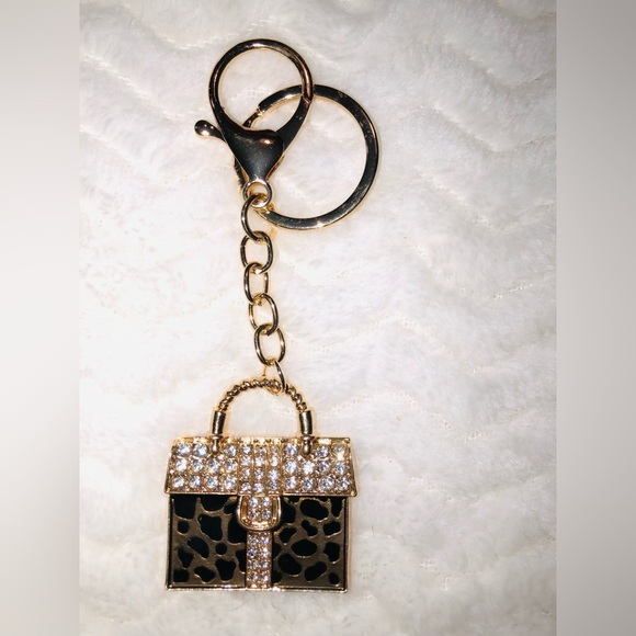 BAG CHARMS BLING CHEETAH PRINT NEW🔥 - Picture 9 of 10